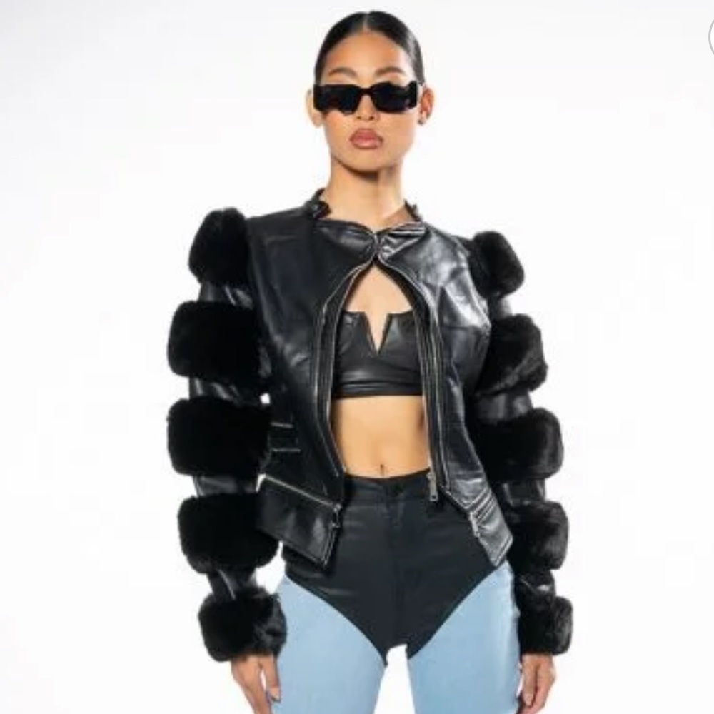 AKIRA AZALEA WANG BABETTE FAUX FUR MOTO JACKET SIZE M NWT
